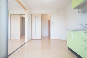 サンモールフジイ 203号-2