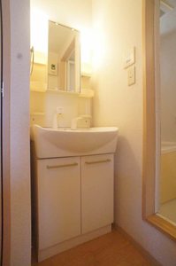 サンモールフジイ 203号-4