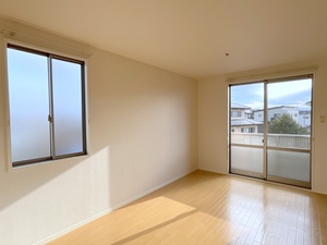 オー・ルージュ B 201号-3