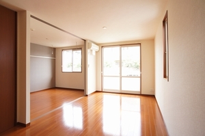 シャーメゾン　フィオーレＢ 103号-3