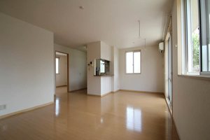 メゾンティアレⅡ 101号-2