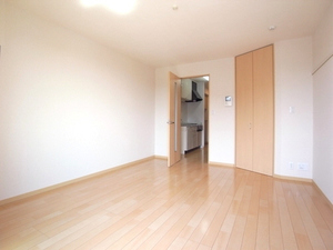 グランシャリオ 203号-2