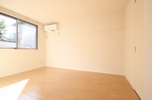 シャーメゾン・アトリオⅢ 101号-5