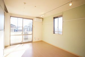 オードリー 206号-2