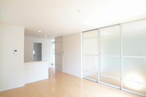 Ａｖｅｎｉｒ　Ｂ 101号-4