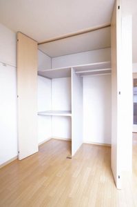 カーサ・ソレアードⅡ 202号-5