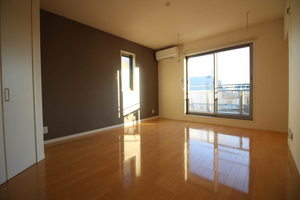 シャン・ド・フルール 301号-2