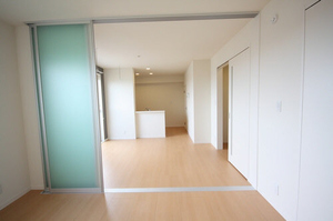 Ｓｕｎ　Ｌａｖｅｎｄｅｒ 302号-3