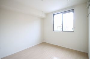 Ｒｅｖｅｕｒ 102号-5