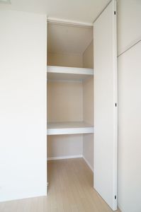 Ｑｕｅｅｎ　Ｆｉｅｌｄ 102号-5