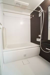 Ｑｕｅｅｎ　Ｆｉｅｌｄ 102号-8