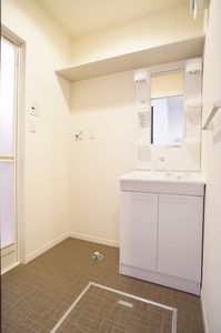 Ｑｕｅｅｎ　Ｆｉｅｌｄ 102号-9