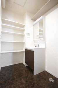 山晃第二ビル 401号-9