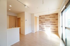 ボヌール 101号-2