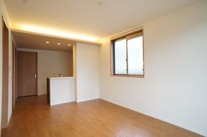 パークサイドヒルズ　Ｄ 101号-2