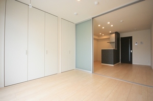 シャンゼリゼ大宮 I 303号-8