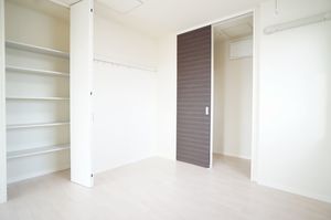 レジデンス ソレイユ 302号-10