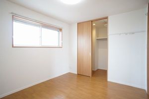 ヴィラ・エテルナ 303号-7