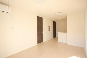 ヴィアーレ　Ⅱ 105号-3