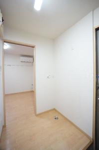 リナ　シャンテ 101号-9