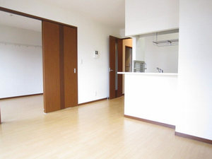 メゾン・ド・ポワン 201号-2