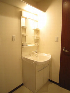 メゾン・ド・ポワン 201号-10