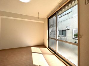 プリムヴェール 102号-3