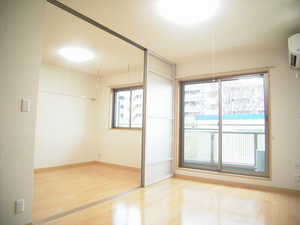 パークイースト　Ⅰ 301号-4