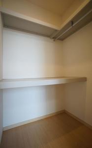 シャーメゾン川口 202号-4