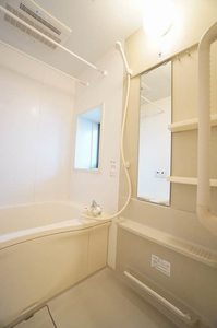 メゾン　スリジエ 203号-8