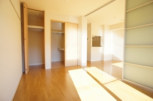 プランドール・ユキタ 302号-9