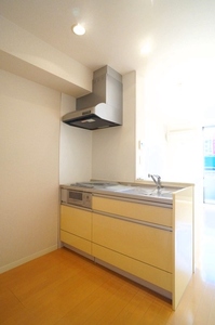 東屋　輝 102号-6