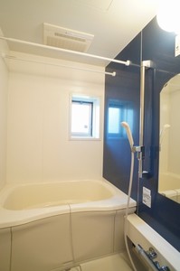 東屋　輝 201号-6