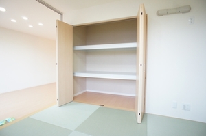 Ｐｒｏｓ　Ｃｏｕｒｔ　Ⅱ 202号-4