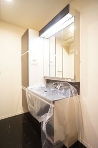 ロイヤルヒルズ武蔵野 301号-7