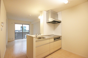 マーベラス　メゾン 105号-2