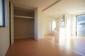 メゾン　ド　ソーレ 102号-5