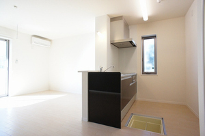 コンフォール 101号-3