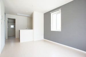 クレスティーク 103号-2