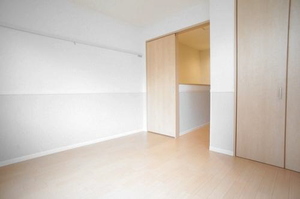 ヴィラージュ柳瀬 201号-8