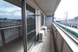 ルミエール浦和美園 302号-11