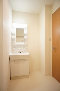 ロータスガーデン 201号-8