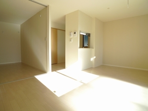 アーリーヴィラ 102号-2