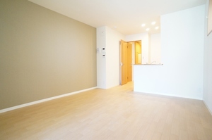 アンビエラ 202号-2