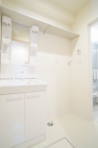 アヴェニール コート 101号-8