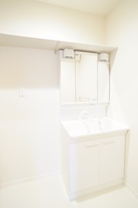 アヴェニール　コート 305号-8