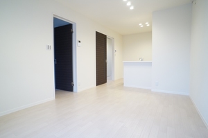 ボン・フレール 202号-2