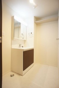 リラフォートイースト　Ⅱ 206号-7