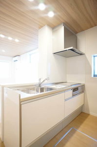 べレオ　エミュー 102号-4