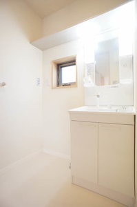 アンビエラ K&S 202号-9